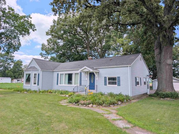 1105 W Lancaster Street, Bluffton, IN 46714