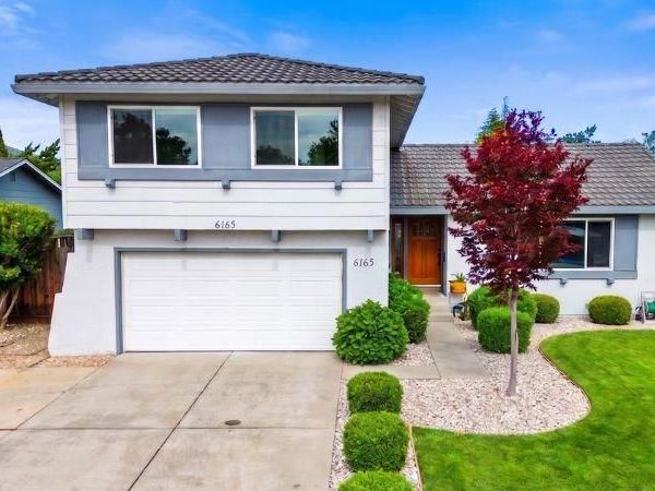 6165 Calle Del Conejo, San Jose, CA 95120