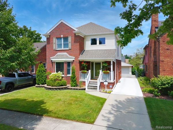 23110 Sheridan Street , Dearborn, MI 48128