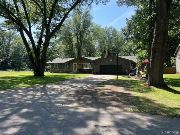 1439 Ivanhoe Road, Pere Marquette Twp, MI 49431
