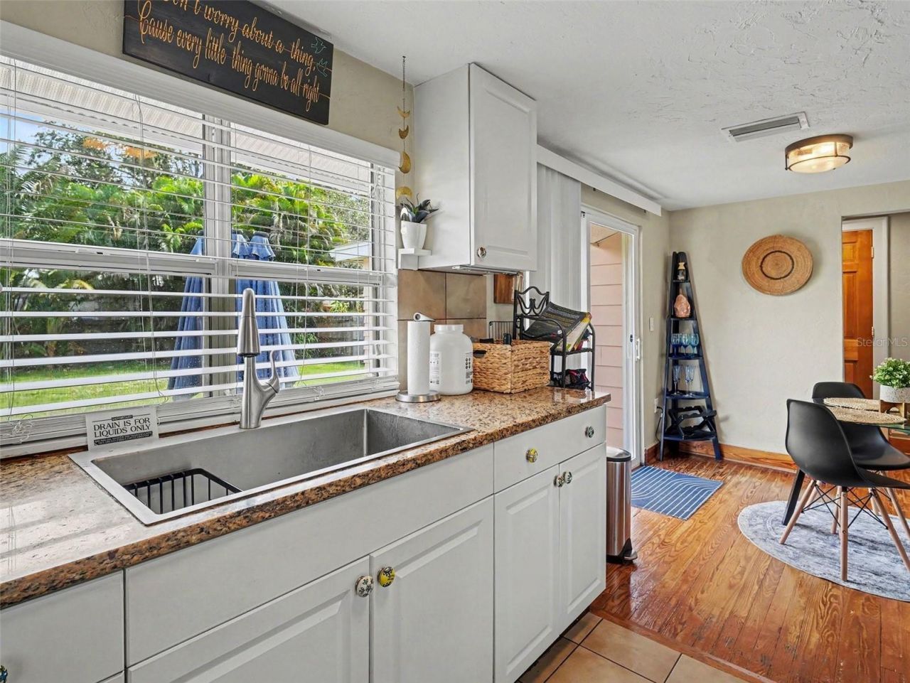3035 Hillview Street, Sarasota, FL 34239 Photo