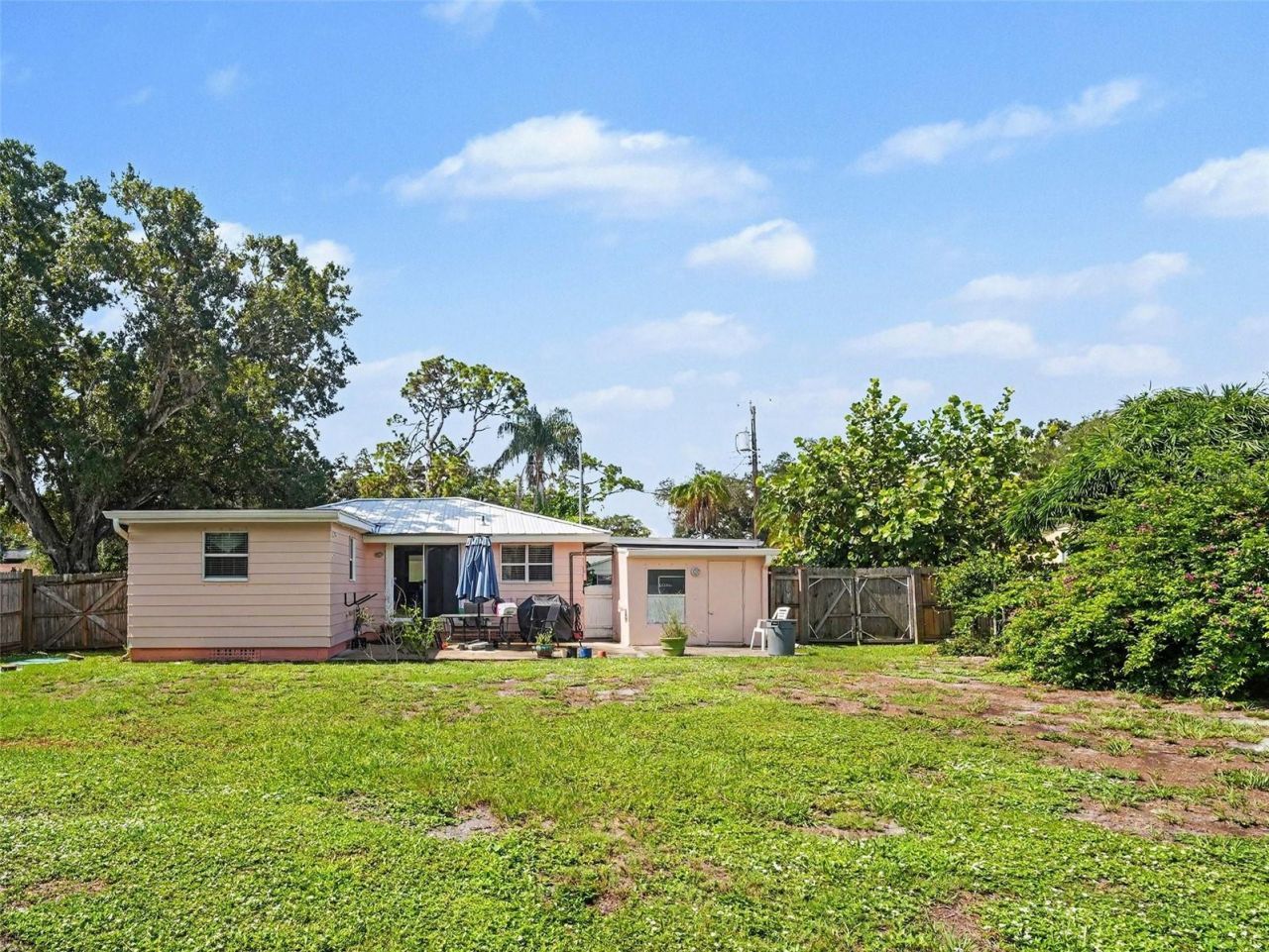 3035 Hillview Street, Sarasota, FL 34239 Photo