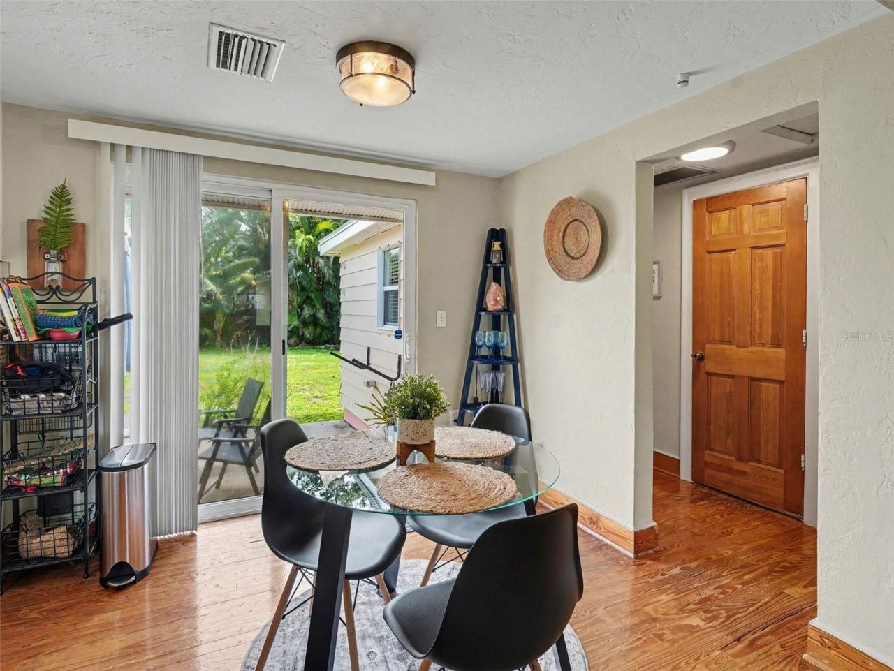 3035 Hillview Street, Sarasota, FL 34239 Photo