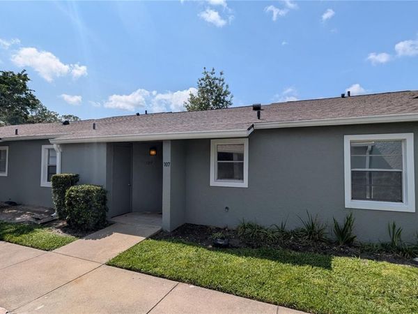 107 DORCHESTER SQUARE , LAKE MARY, FL 32746