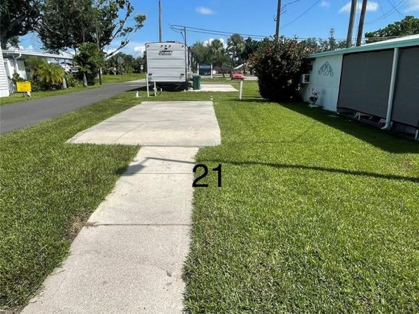 21 ILLINOIS STREET, PALMETTO, FL 34221