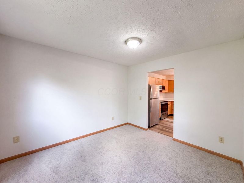 2237 Red Barn Street , Delaware, OH 43015 Photo 6