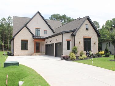 15 Geranium Drive, Youngsville, NC 27596