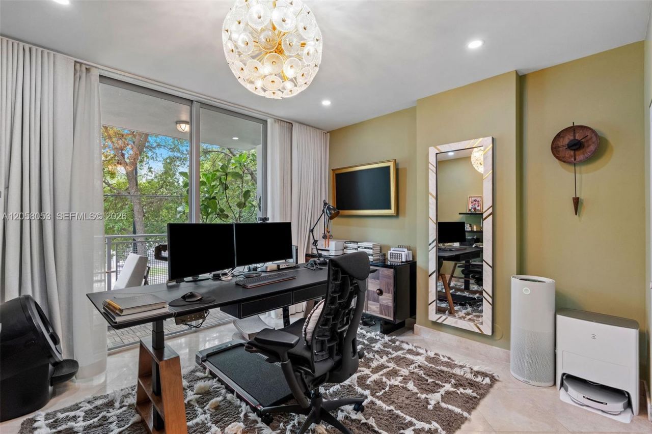 3001 SW 27th Ave , Unit 201, Miami, FL 33133 Photo