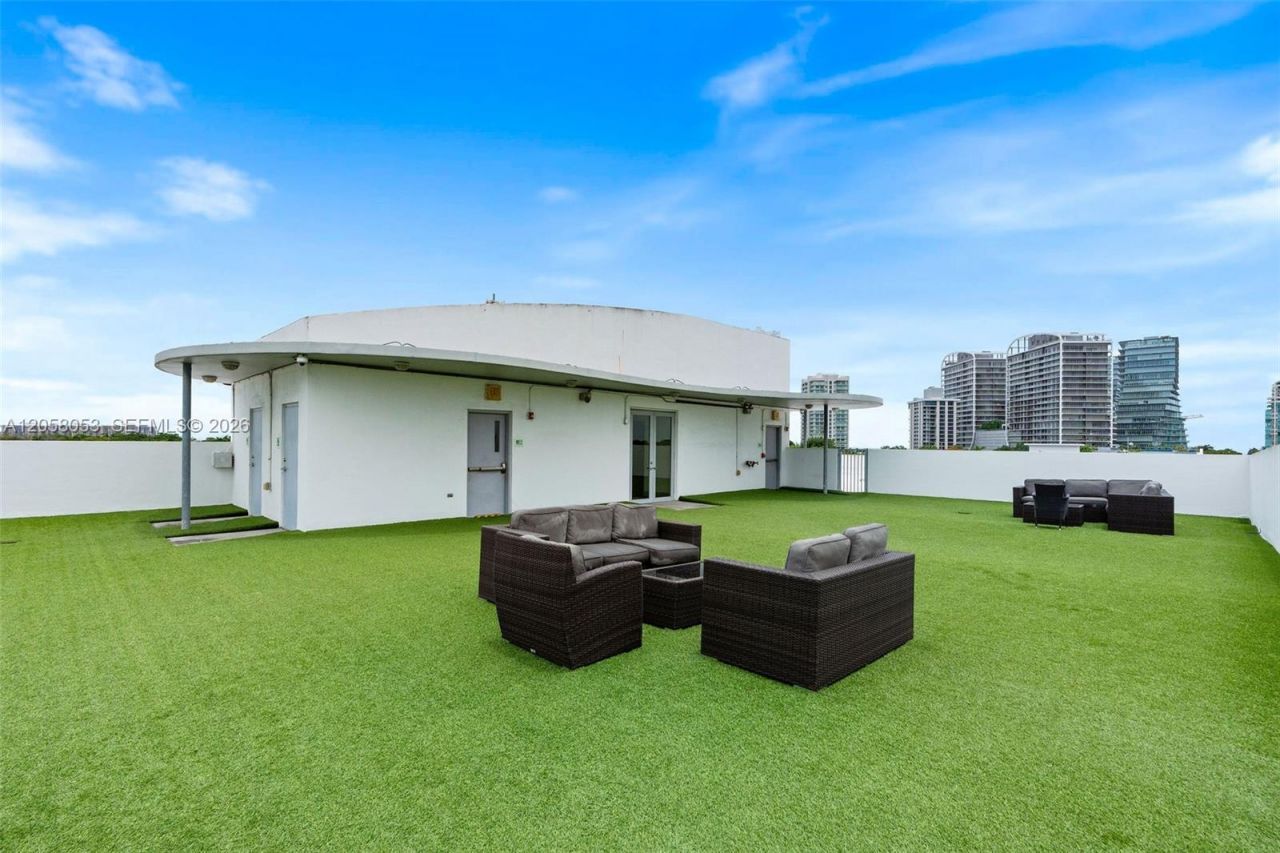 3001 SW 27th Ave , Unit 201, Miami, FL 33133 Photo
