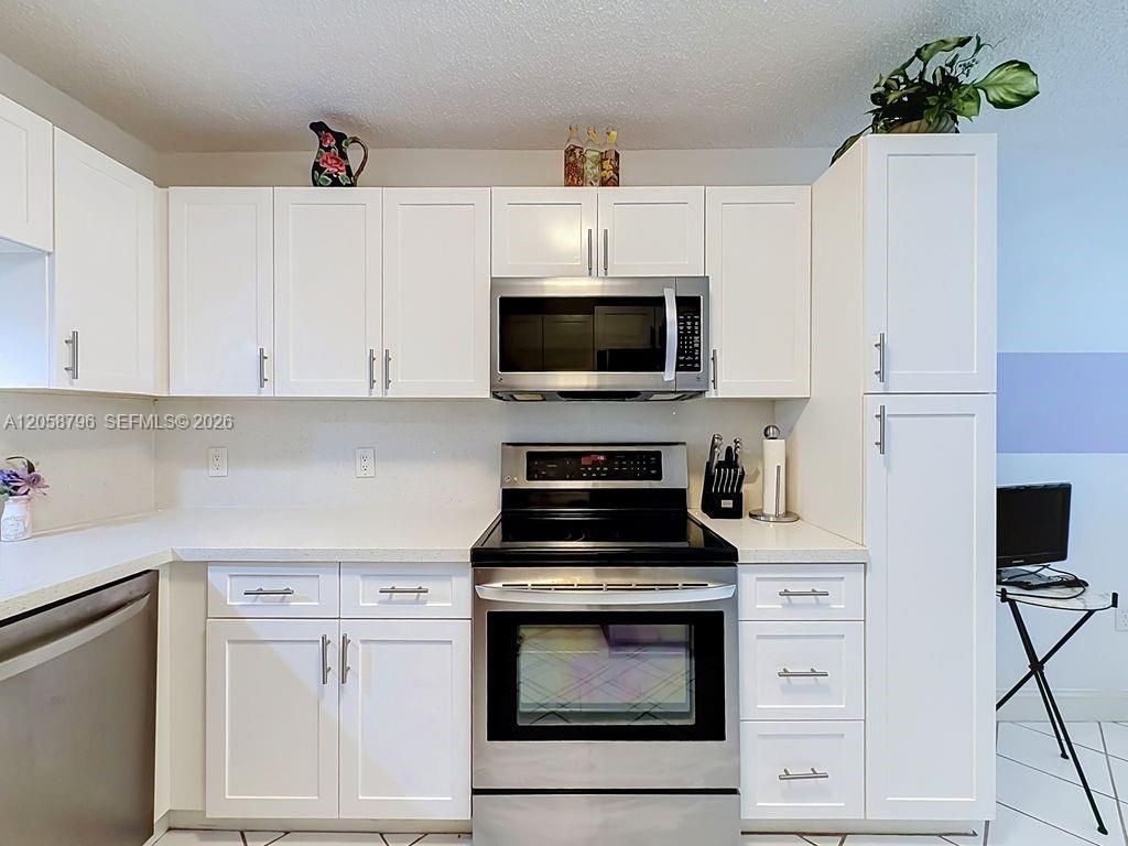 10208 NW 24th Pl, Unit 205, Sunrise, FL 33322 Photo