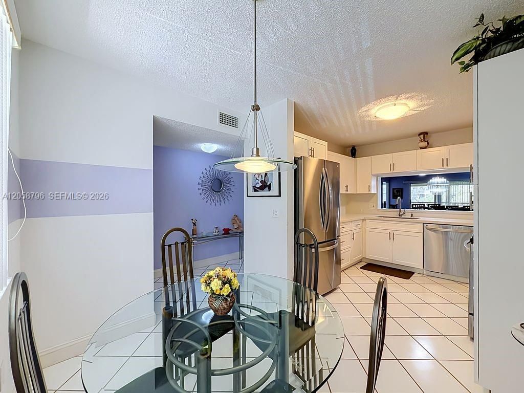 10208 NW 24th Pl, Unit 205, Sunrise, FL 33322 Photo