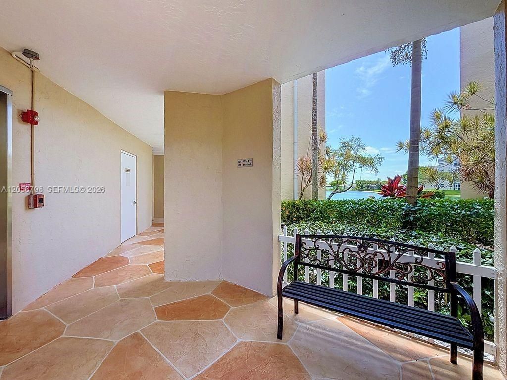 10208 NW 24th Pl, Unit 205, Sunrise, FL 33322 Photo