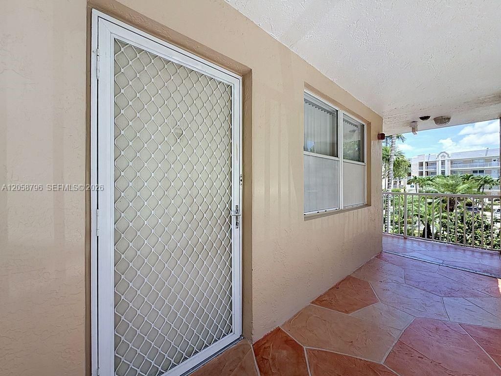 10208 NW 24th Pl, Unit 205, Sunrise, FL 33322 Photo