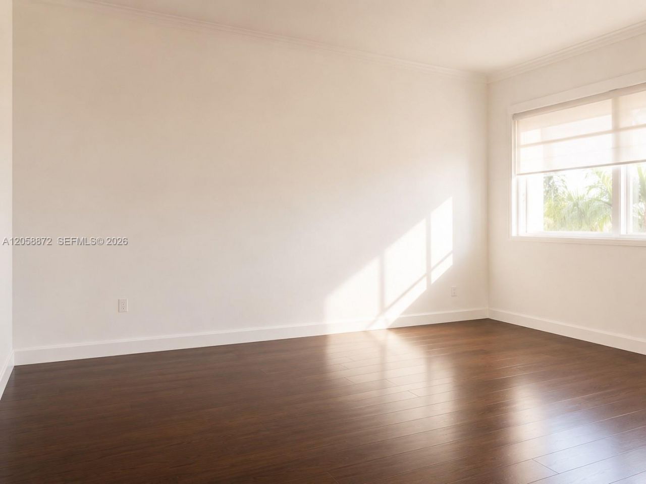 180 NE 12th Ave, Unit 16E, Hallandale Beach, FL 33009 Photo