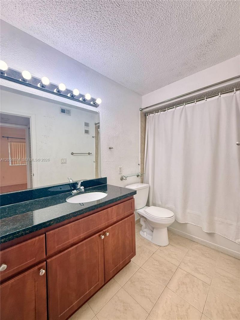 15570 SW 105th Ln, Unit 1706, Miami, FL 33196 Photo