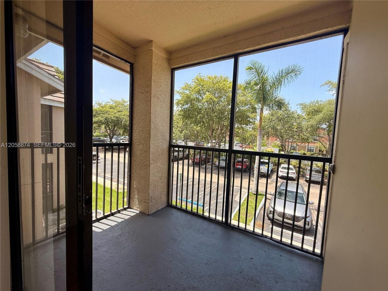 15570 SW 105th Ln, Unit 1706, Miami, FL 33196 Photo