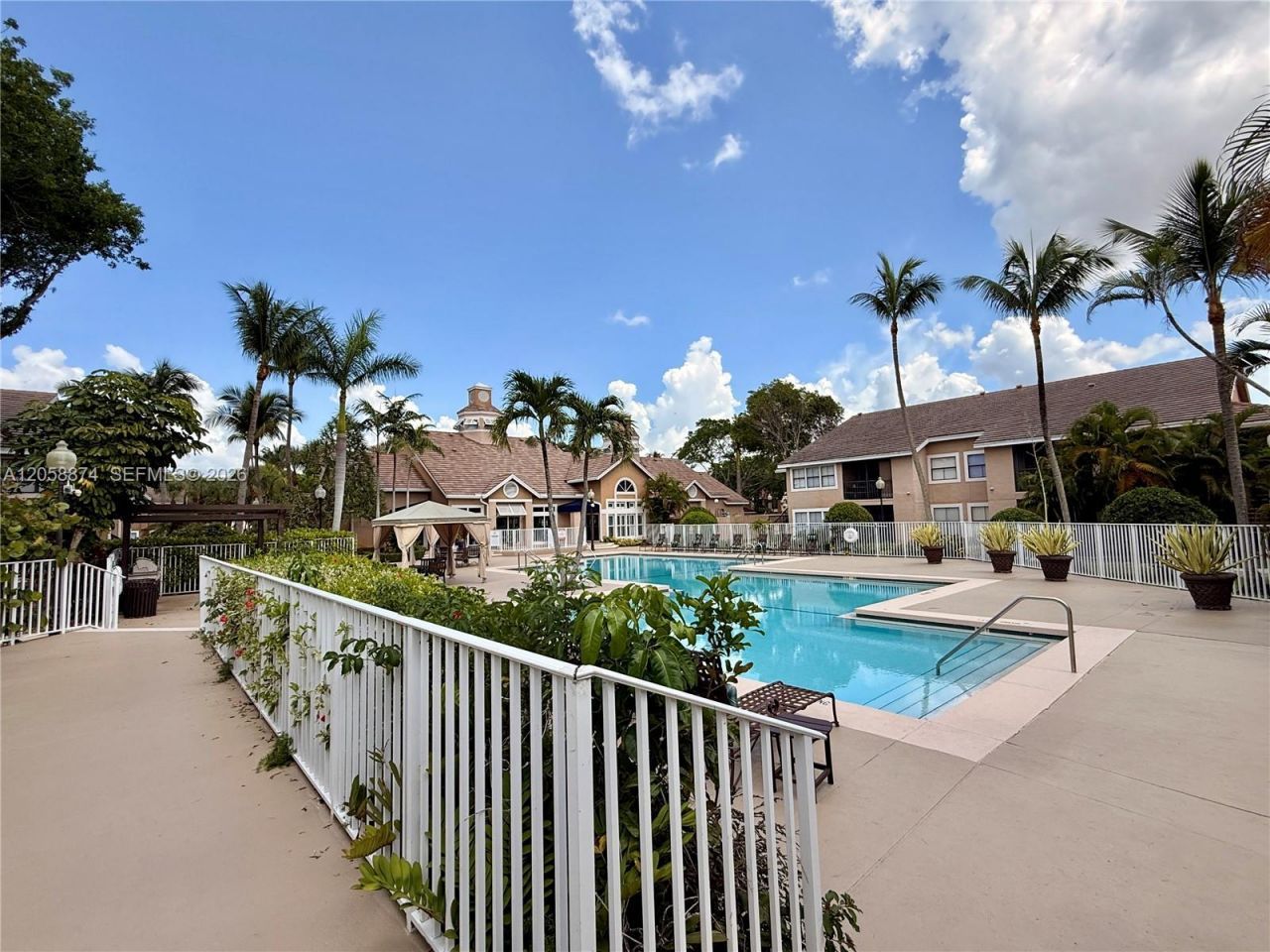 15570 SW 105th Ln, Unit 1706, Miami, FL 33196 Photo