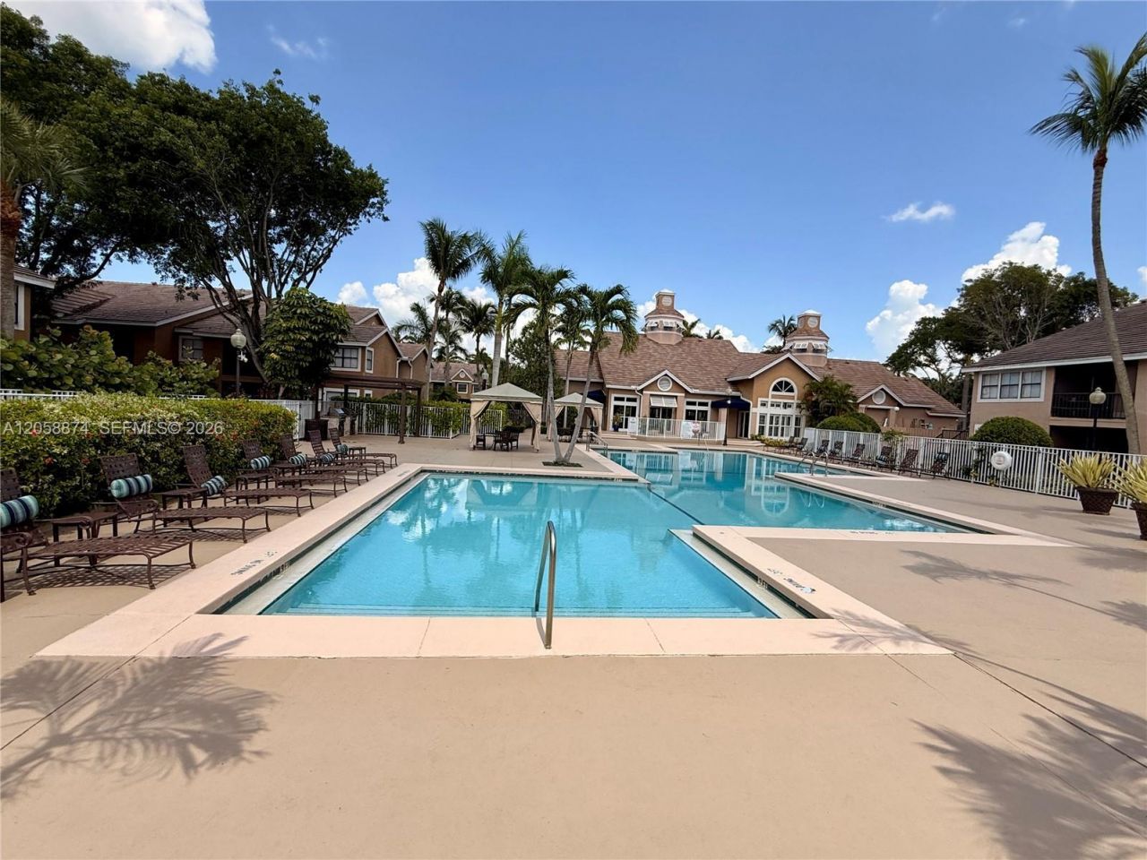 15570 SW 105th Ln, Unit 1706, Miami, FL 33196 Photo