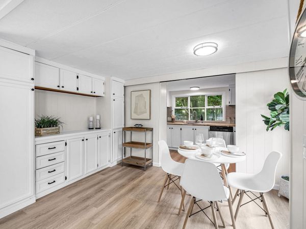 67 Willow, Wales, MA 01081