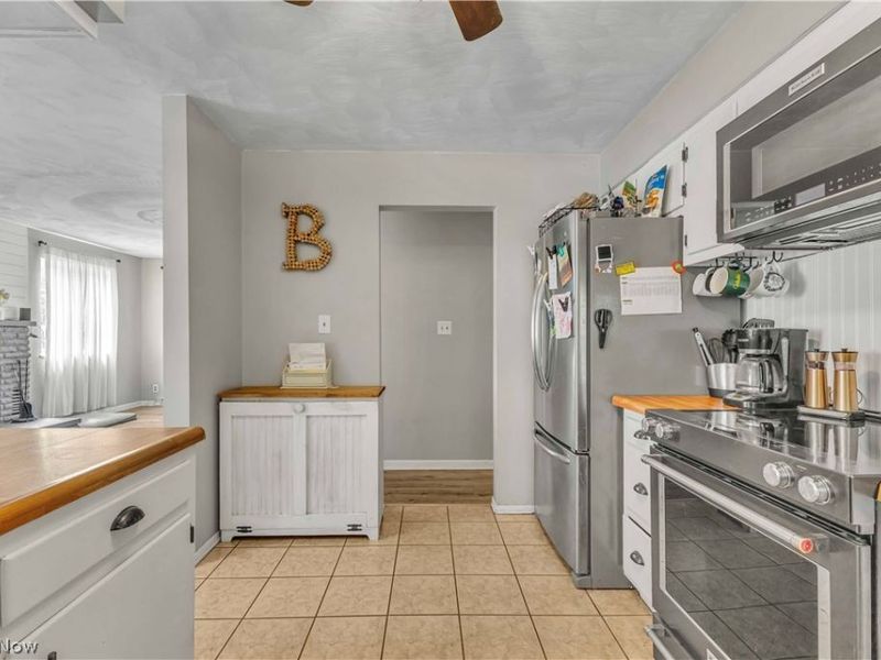 2208 Township Road 1097, Ashland, OH 44805 Photo 9