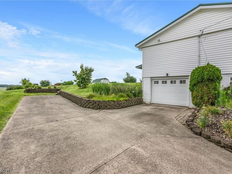 62280 Tacoma Road, Barnesville, OH 43713 Photo 5