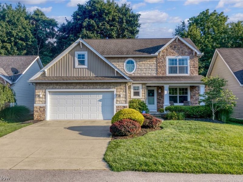 2550 Cedar Creek Lane, Akron, OH 44312 Photo 1