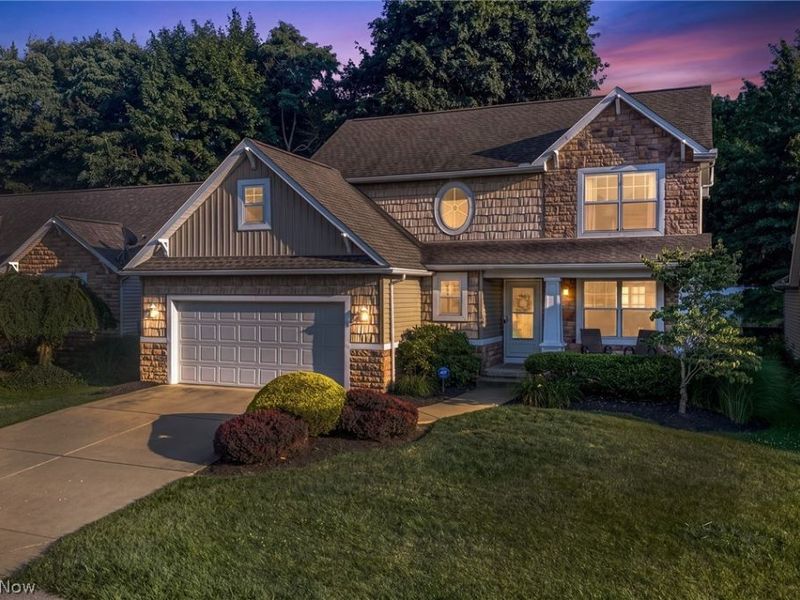 2550 Cedar Creek Lane, Akron, OH 44312 Photo 2