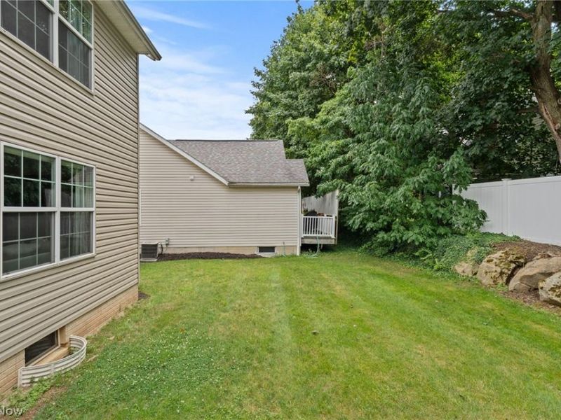 2550 Cedar Creek Lane, Akron, OH 44312 Photo 43