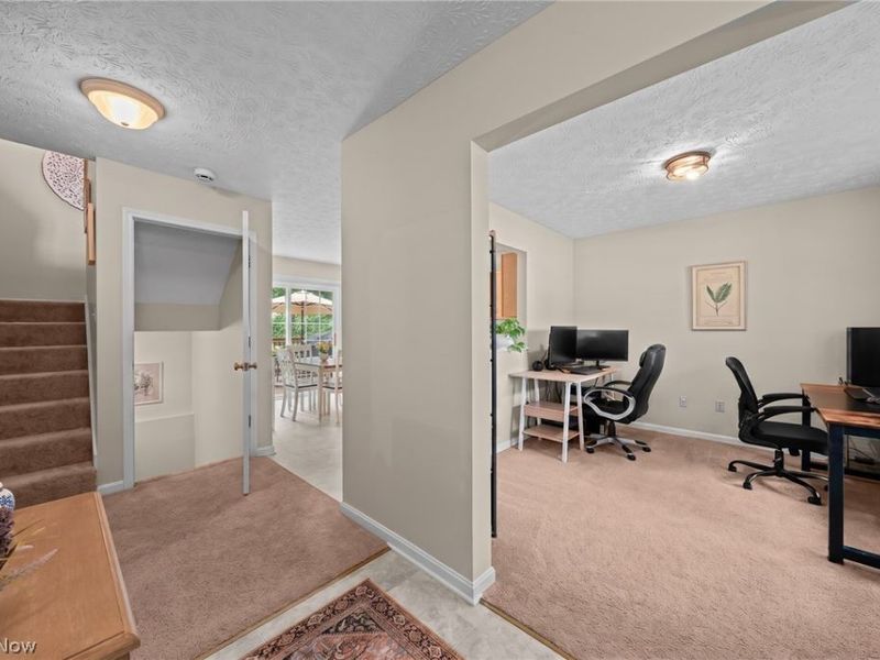 2550 Cedar Creek Lane, Akron, OH 44312 Photo 7