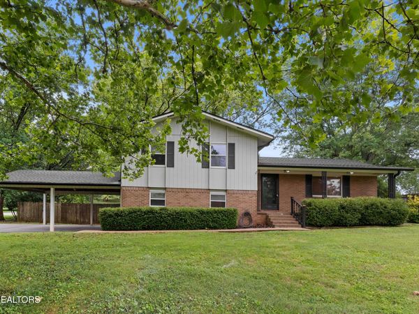 521 Overland Tr, Knoxville, TN 37919