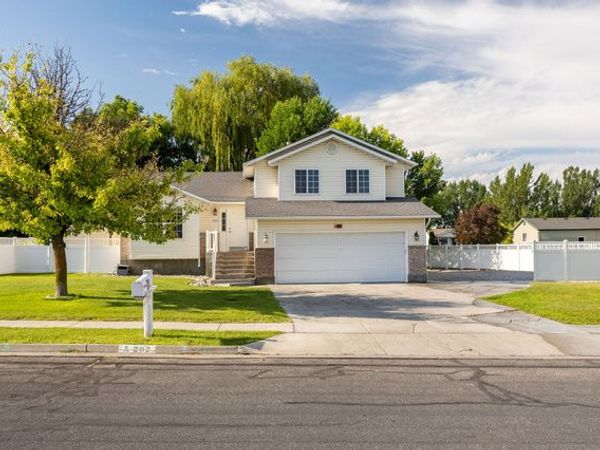 202 W 225 N, Providence, UT 84332