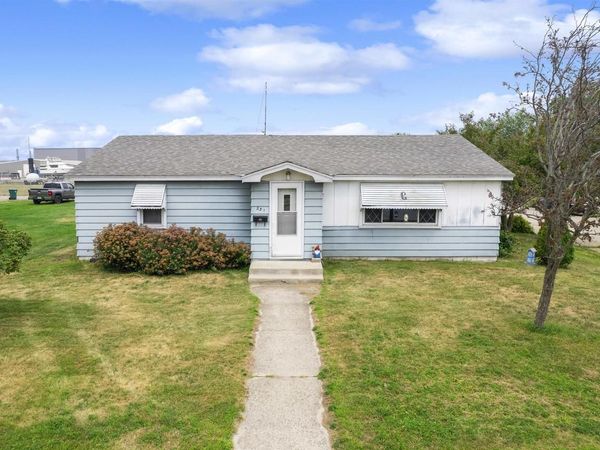 231 LAKE STREET, Marinette, WI 54143