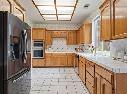 5508 Coronawood Ln, Carmichael, CA 95608 Photo