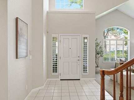 5508 Coronawood Ln, Carmichael, CA 95608 Photo