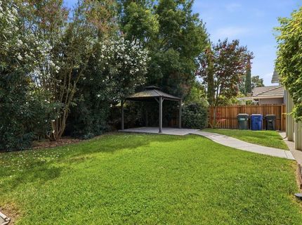 5508 Coronawood Ln, Carmichael, CA 95608 Photo