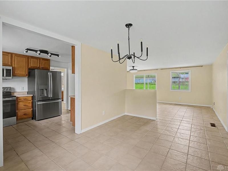 71 Goldengate Drive, Washington Township, OH 45459 Photo 15