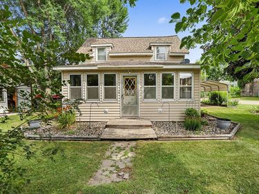 4278 112th Street NW, Maple Lake, MN 55358
