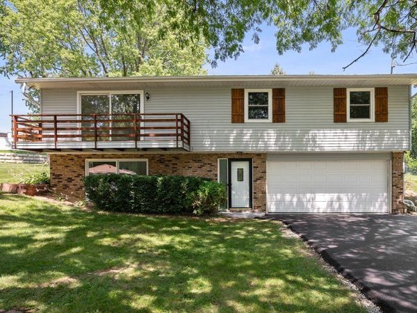 5115 Lorton Avenue, Davenport, IA 52807