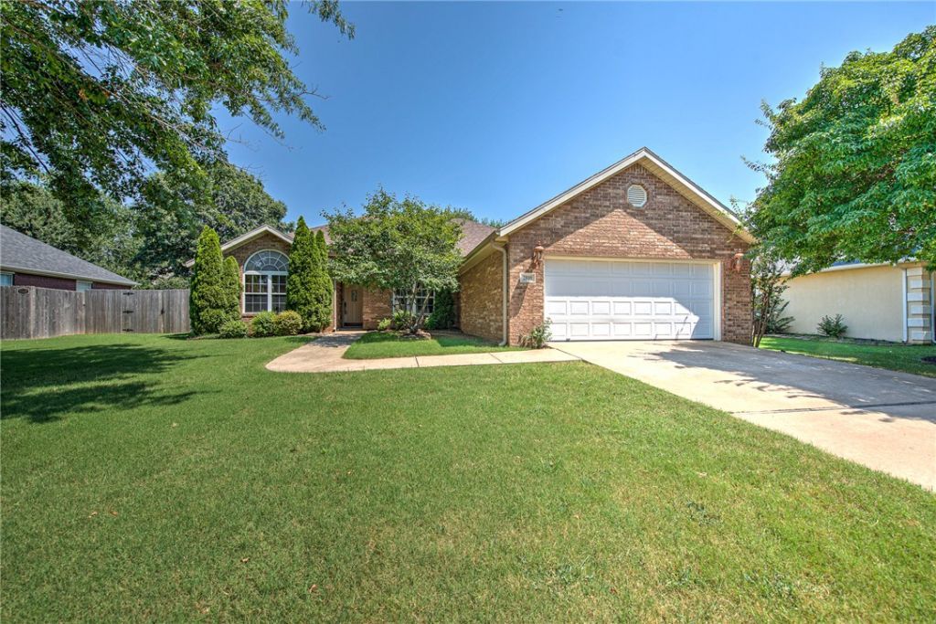 2800 Brookshire Street, Springdale, AR 72762 Main Photo
