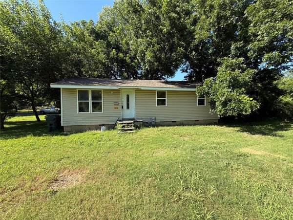 1818 W Martin Luther King Street , Muskogee, OK 74401