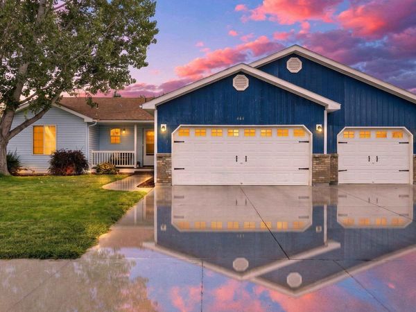 464 NW Jerome Ave, Mountain Home, ID 83647