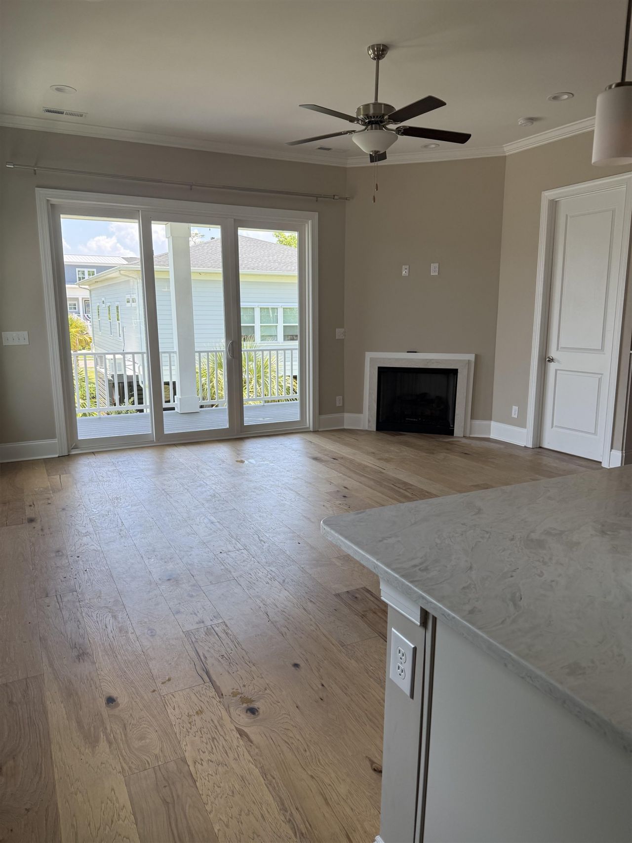 1113 Marsh View Dr. Photo 4