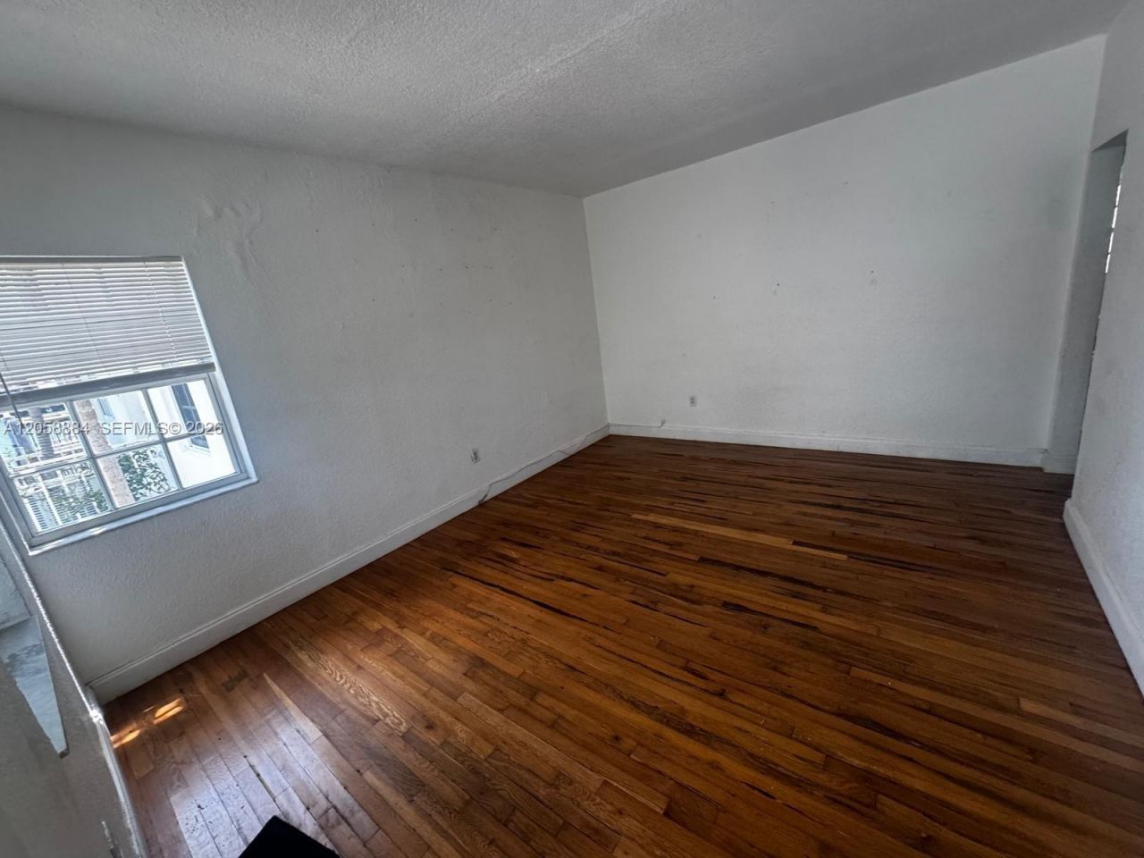 8335 Crespi Blvd, Unit 2, Miami Beach, FL 33141 Photo