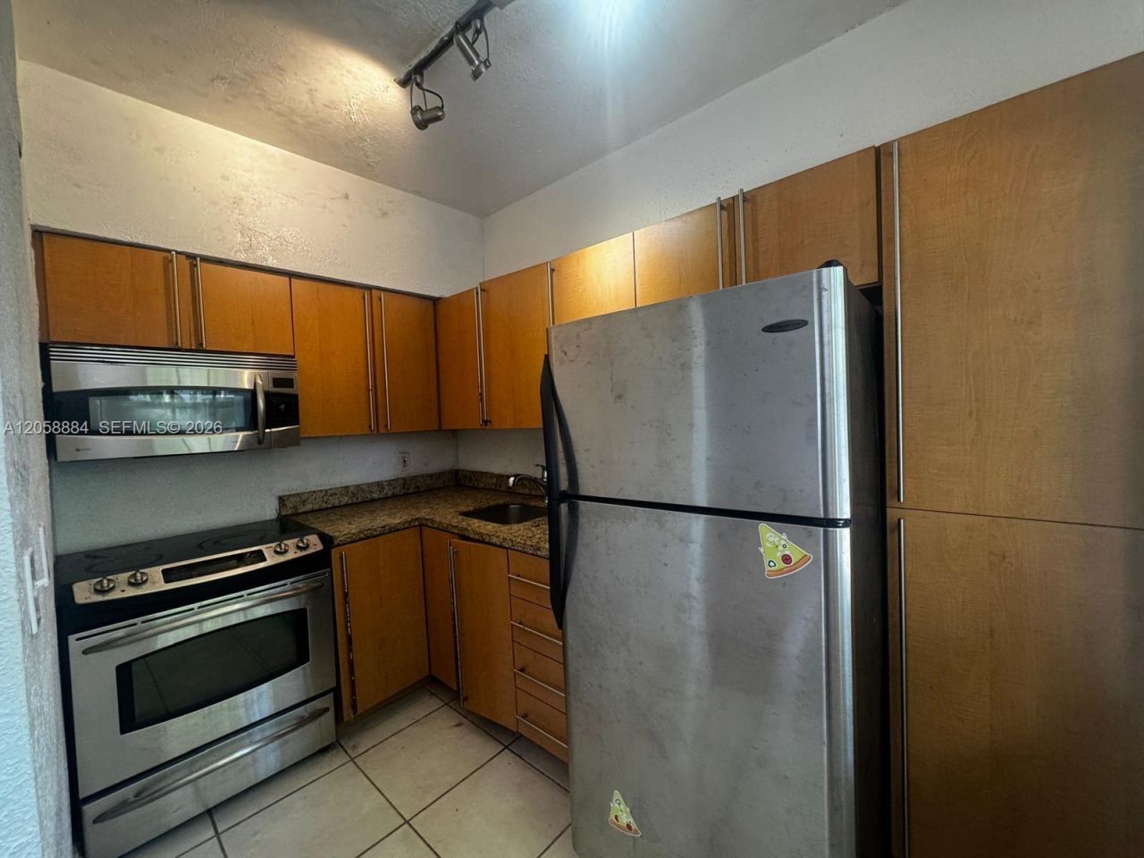 8335 Crespi Blvd, Unit 2, Miami Beach, FL 33141 Photo