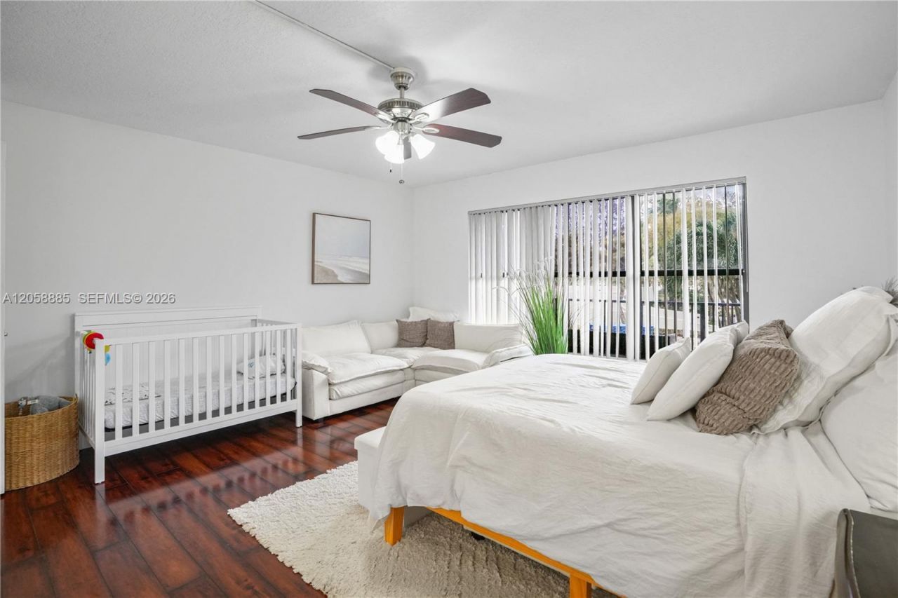 3200 N Port Royale Dr N, Unit 210, Fort Lauderdale, FL 33308 Photo