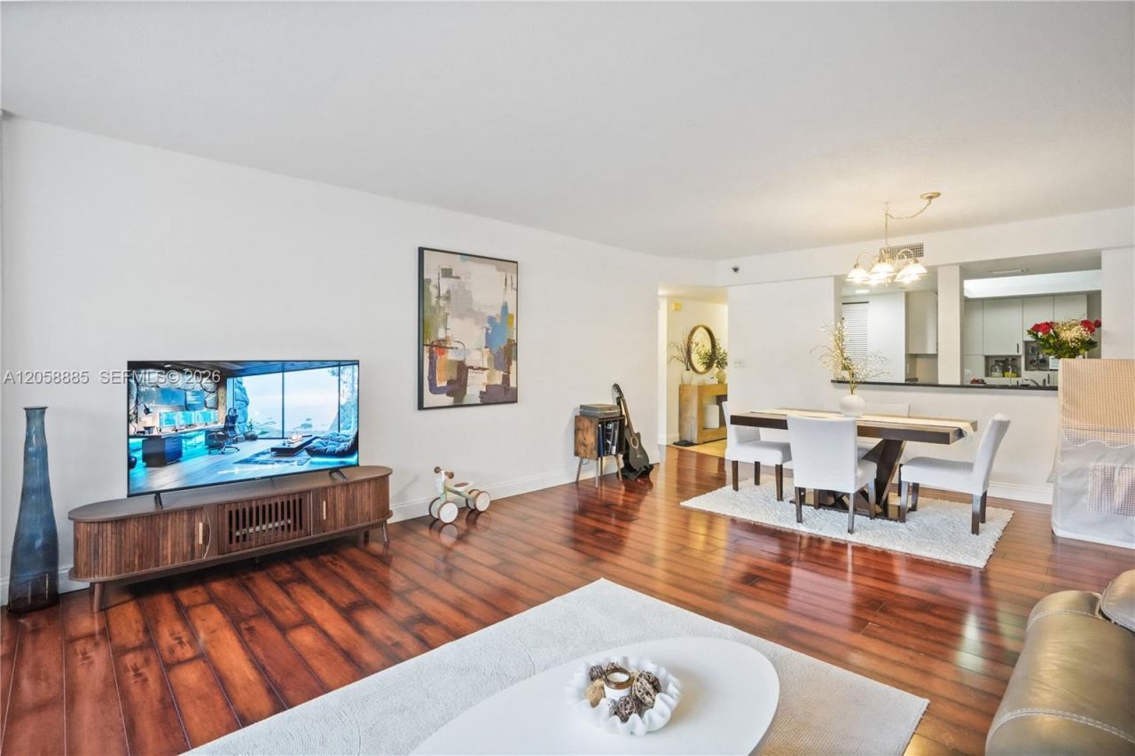 3200 N Port Royale Dr N, Unit 210, Fort Lauderdale, FL 33308 Photo