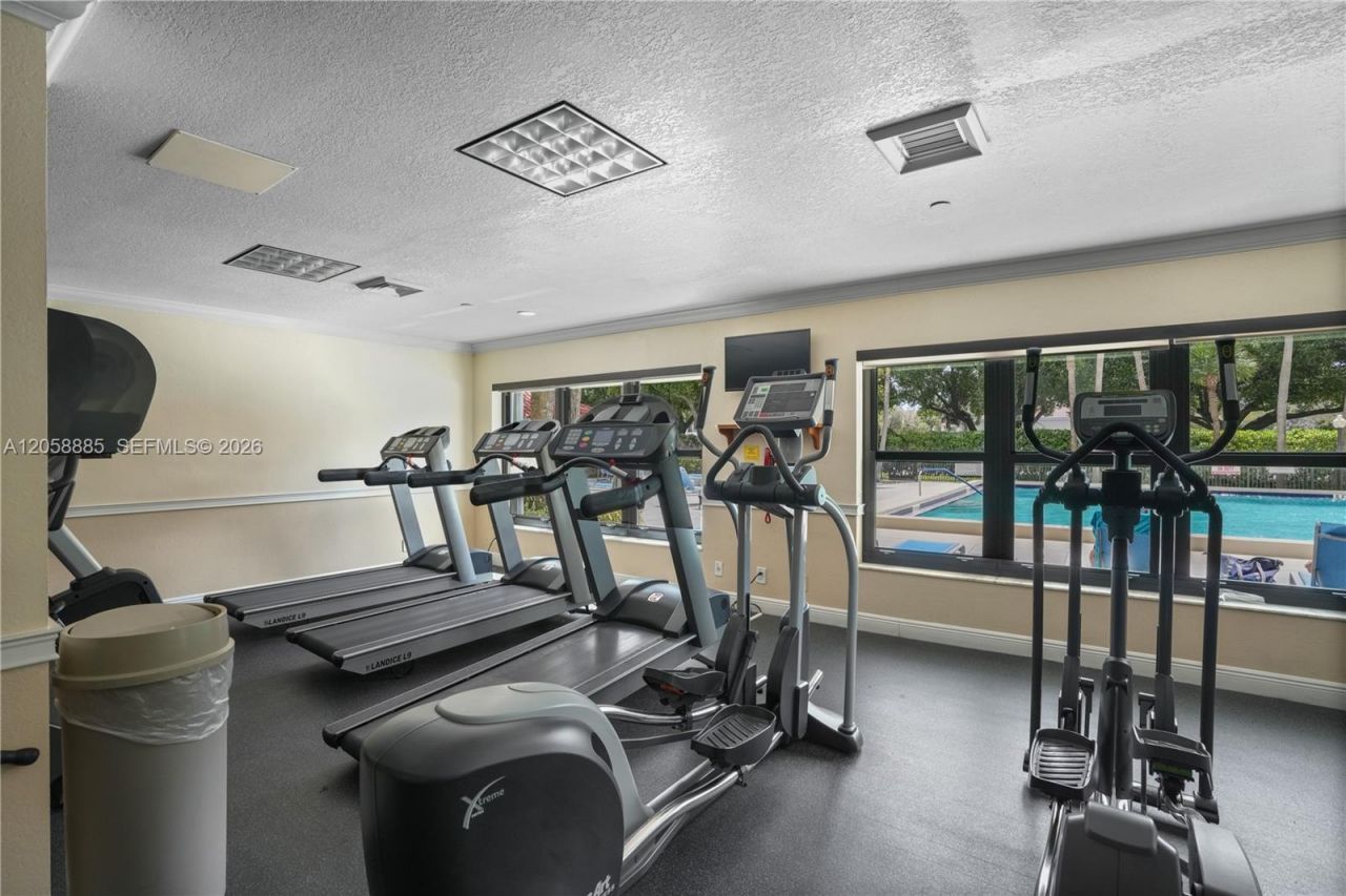 3200 N Port Royale Dr N, Unit 210, Fort Lauderdale, FL 33308 Photo