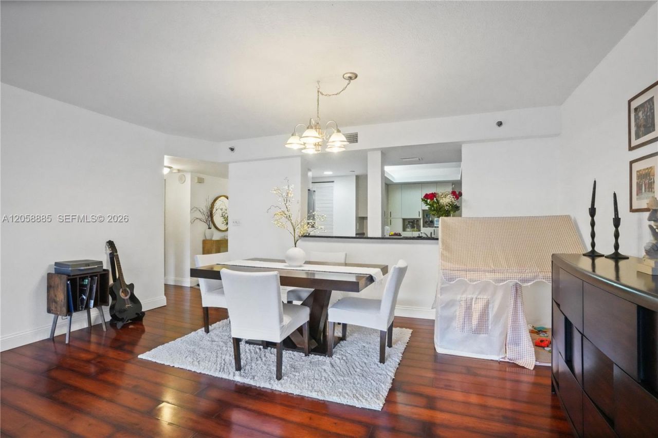 3200 N Port Royale Dr N, Unit 210, Fort Lauderdale, FL 33308 Photo
