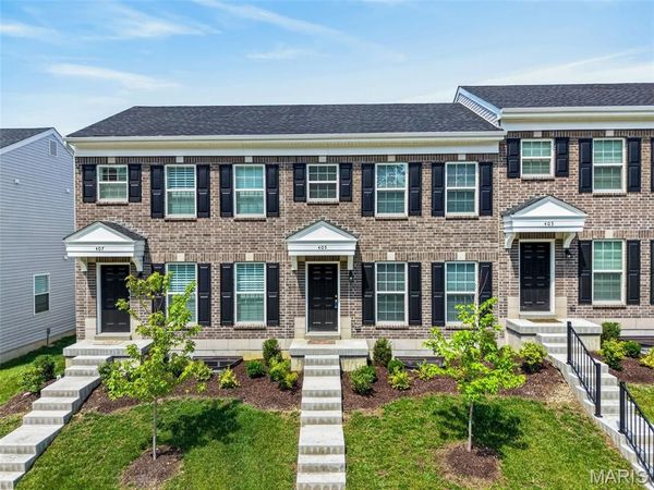 405 Sunset Hollow Drive , Wentzville, MO 63385