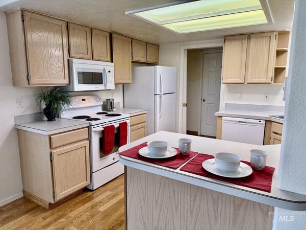 7047 W Irving Lane, Boise, ID 83704
